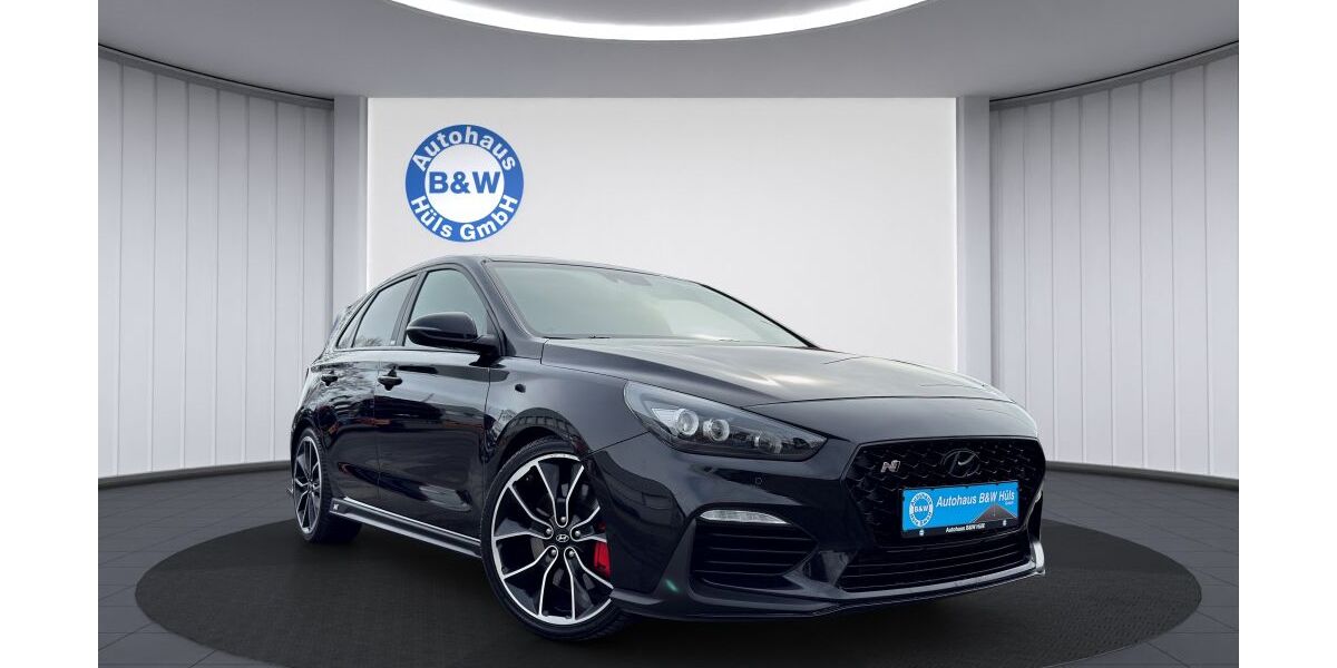 Hyundai i30 79.567 km 20.899 &euro; Krefeld 47805