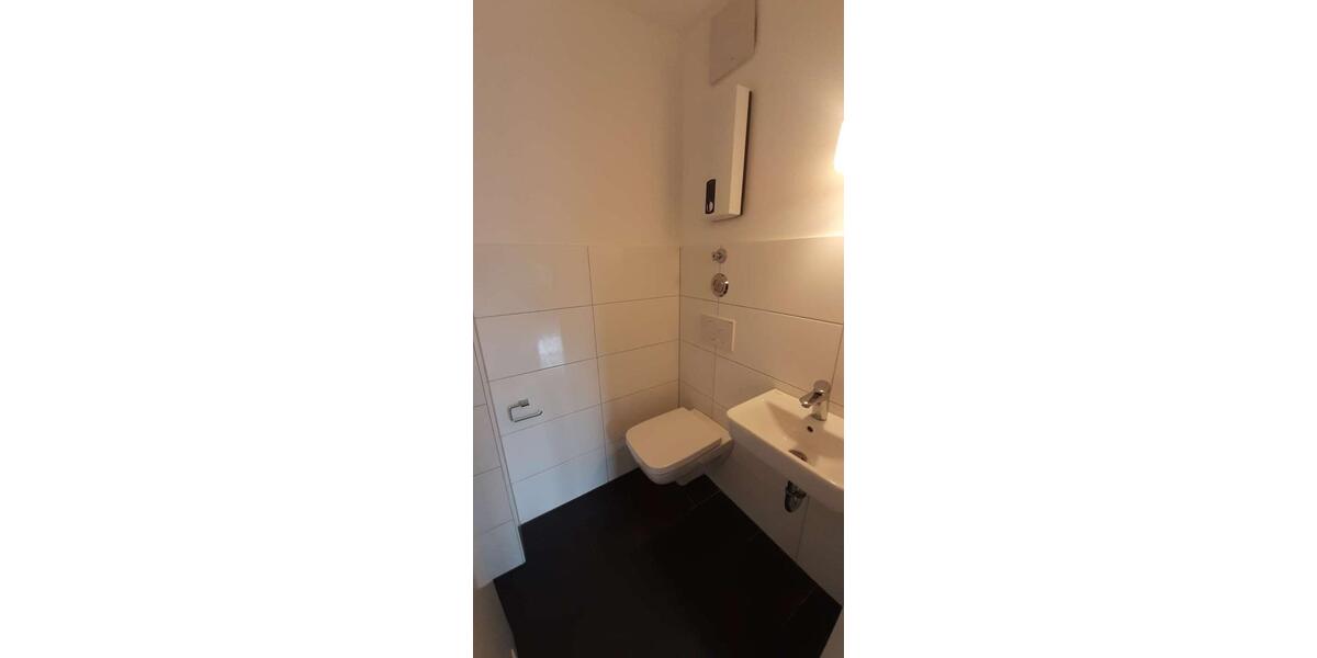 Etagenwohnung Krefeld Fischeln - 3 Zimmer, 77 m&sup2;, 723&euro; | Angebot:23511571