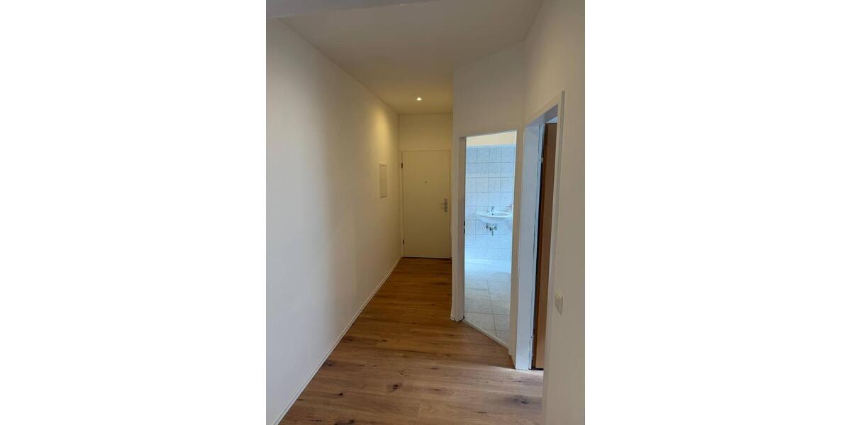 Etagenwohnung Krefeld Cracau - 2 Zimmer, 55 m&sup2;, 470&euro; | Angebot:26399085