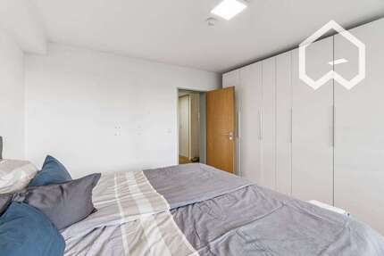 Zimmer Düsseldorf Heerdt - 3 Zimmer, 1.600&euro; | Angebot:24987337