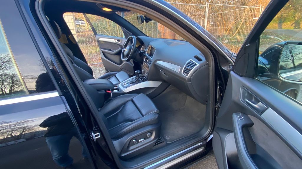 Audi Q5 204.000 km 15.000 &euro; Düsseldorf 40235