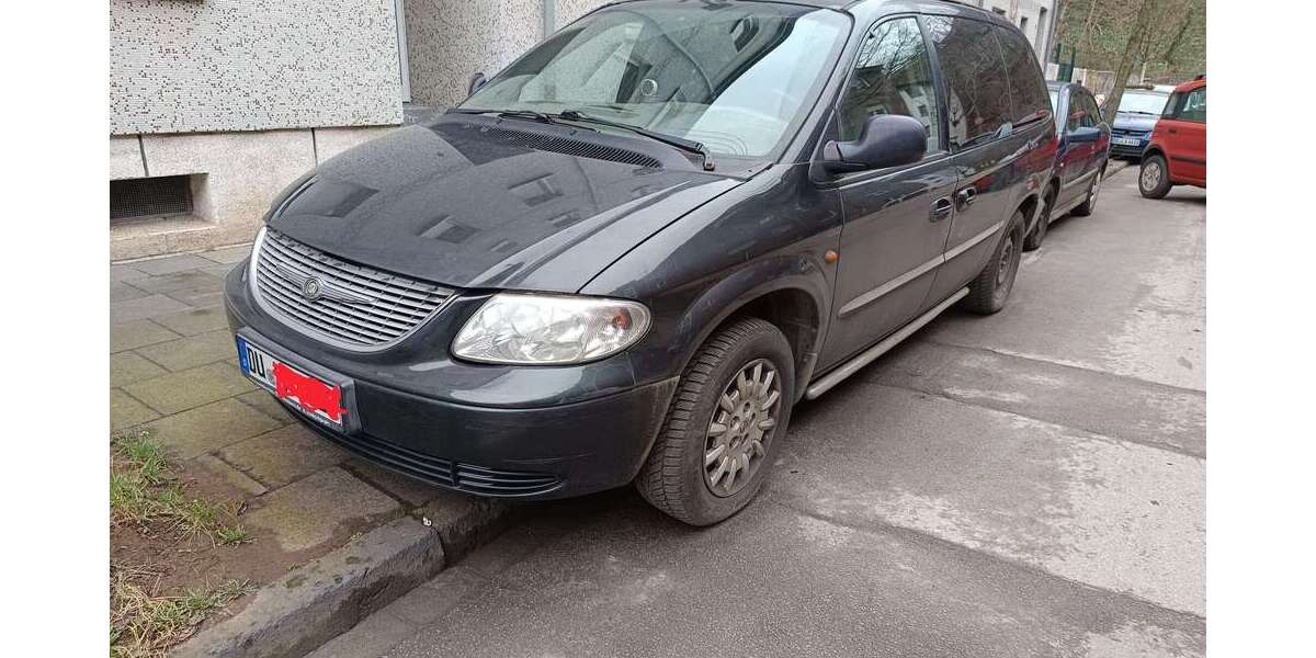 Chrysler Grand Voyager 218.792 km 1.500 &euro; Duisburg 47137