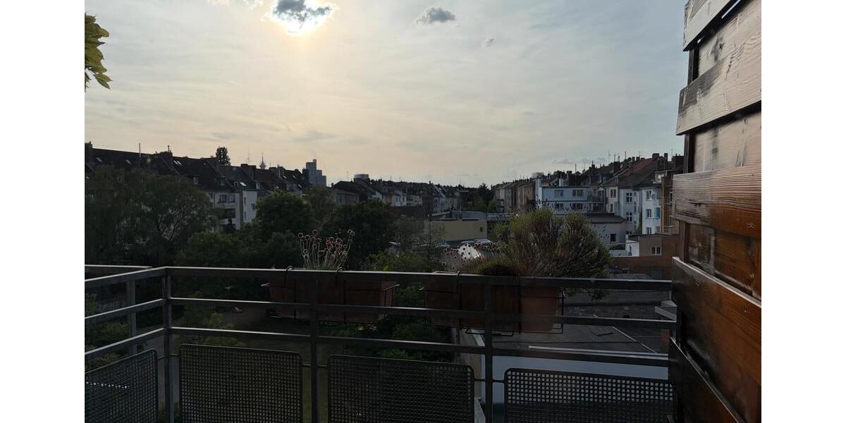 Etagenwohnung Düsseldorf Oberbilk - 2 Zimmer, 53 m&sup2;, 275.000&euro; | Angebot:27157762