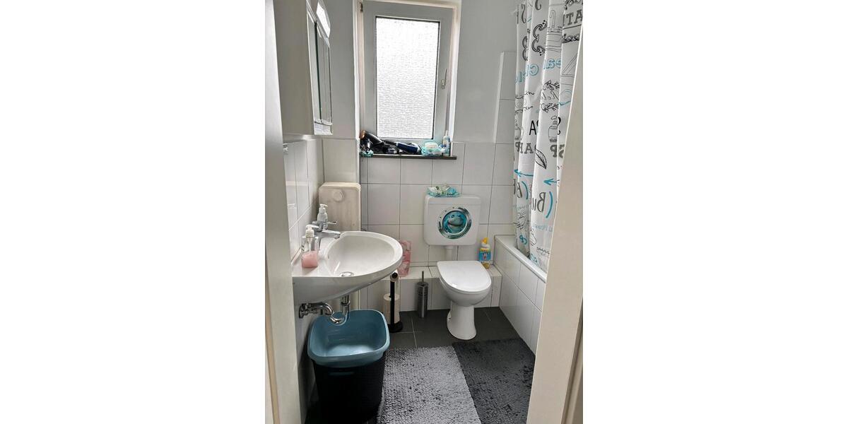 Etagenwohnung Krefeld Benrad - 3 Zimmer, 67 m&sup2;, 851&euro; | Angebot:25217883