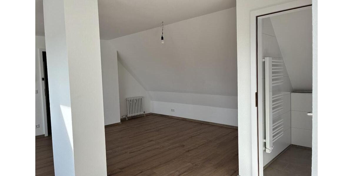 Dachgeschoßwohnung Dinslaken - 1 Zimmer, 56 m&sup2;, 129.000&euro; | Angebot:26021691