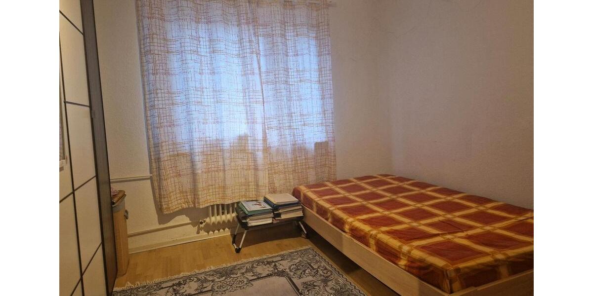 Etagenwohnung Duisburg - 1 Zimmer, 20 m&sup2;, 450&euro; | Angebot:25635938