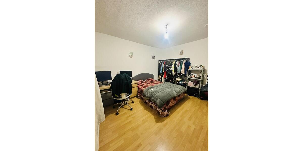 Etagenwohnung Düsseldorf Stadtbezirk 5 - 2 Zimmer, 54 m&sup2;, 779&euro; | Angebot:25353892