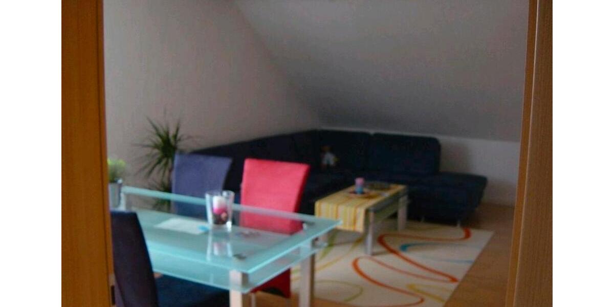 Dachgeschoßwohnung Oberhausen Alstaden - 3.5 Zimmer, 68 m&sup2;, 149.500&euro; | Angebot:25810230