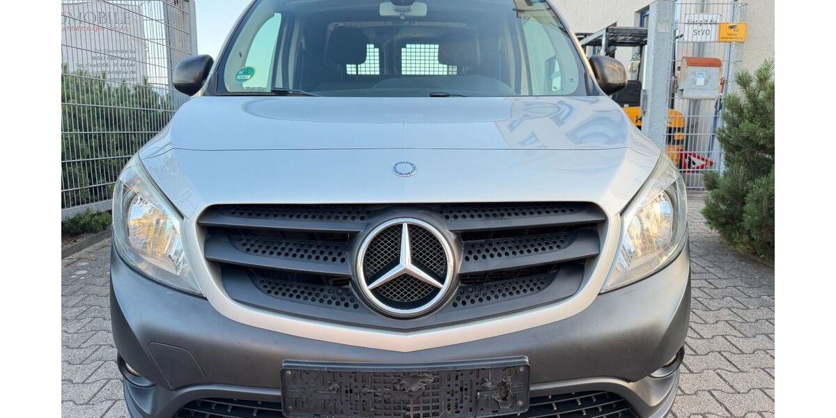 Mercedes-Benz Citan 256.000 km 4.899 &euro; Oberhausen 46047