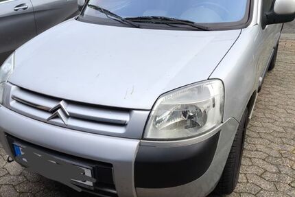 Citroen Berlingo 126.000 km 3.499 &euro; Issum 47661
