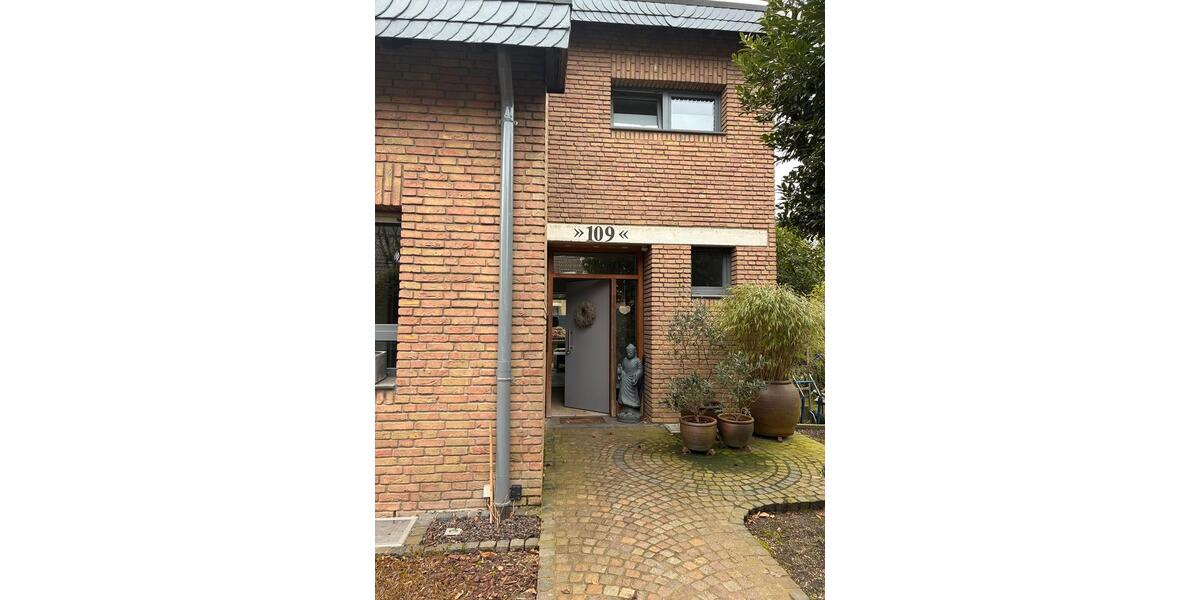 Einfamilienhaus Krefeld Benrad - 6 Zimmer, 153 m&sup2;, 520.000&euro; | Angebot:25417626