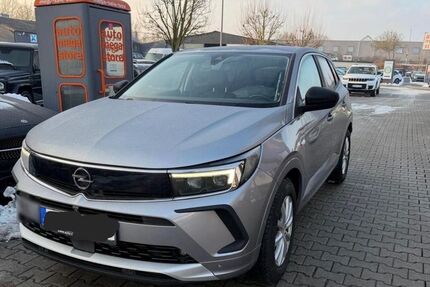 Opel Grandland (X) 65.000 km 18.700 &euro; Moers 47441