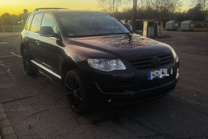 VW Touareg 294.000 km 6.900 &euro; Wesel 46487
