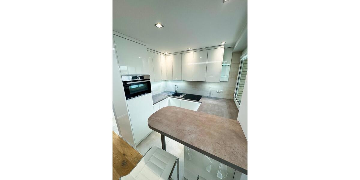 Etagenwohnung Düsseldorf Stadtbezirk 3 - 2 Zimmer, 46 m&sup2;, 1.170&euro; | Angebot:23859792