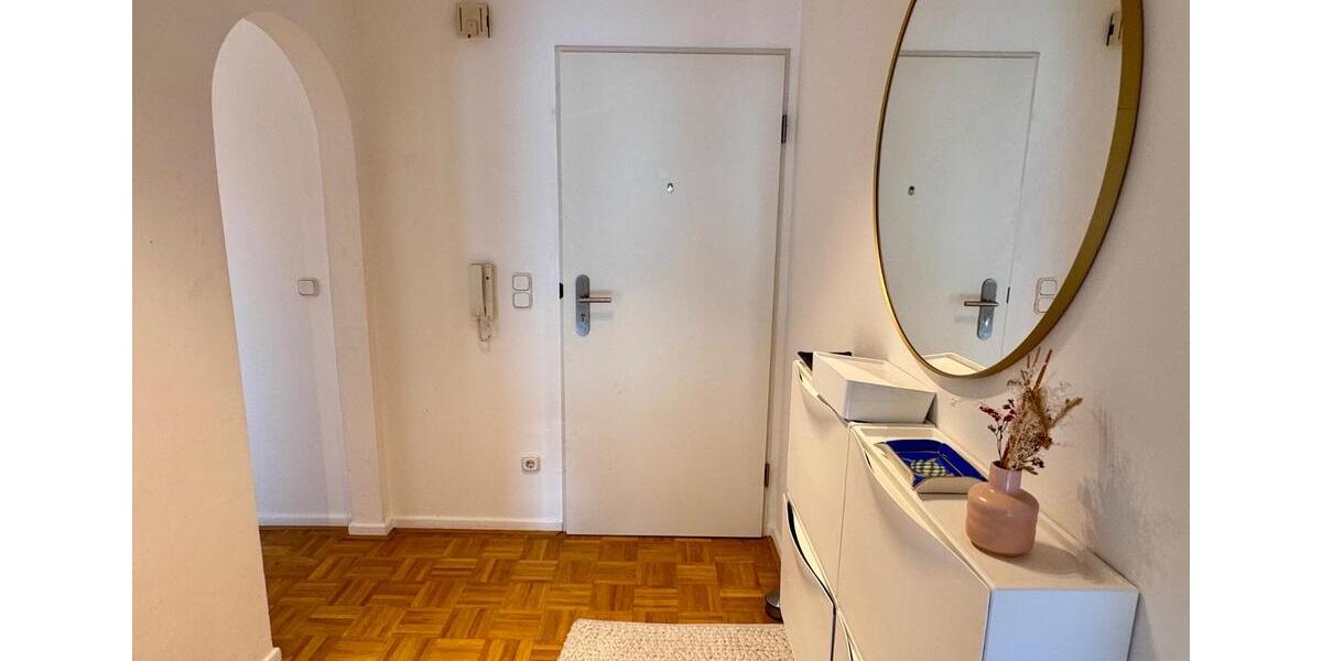 Etagenwohnung Düsseldorf Lörick - 2 Zimmer, 60 m&sup2;, 379.000&euro; | Angebot:26721507