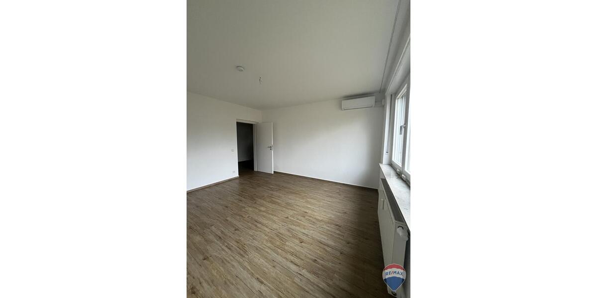 Erdgeschoßwohnung Kevelaer - 4 Zimmer, 100 m&sup2;, 1.260&euro; | Angebot:23862057