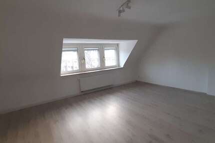 Wohnung Essen Frohnhausen - 3 Zimmer, 75 m&sup2;, 595&euro; | Angebot:24498240