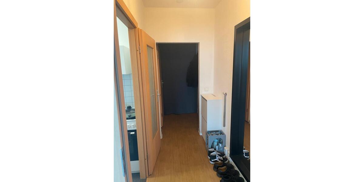 Etagenwohnung Duisburg - 2 Zimmer, 43 m&sup2;, 850&euro; | Angebot:25052504