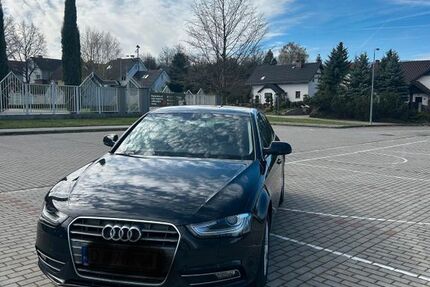 Audi A4 270.000 km 5.600 &euro; Neuss 41466