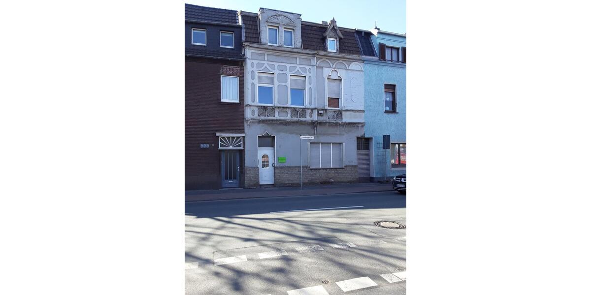 Reihenhaus Duisburg Essenberg - 9 Zimmer, 207 m&sup2;, 250.000&euro; | Angebot:24774566