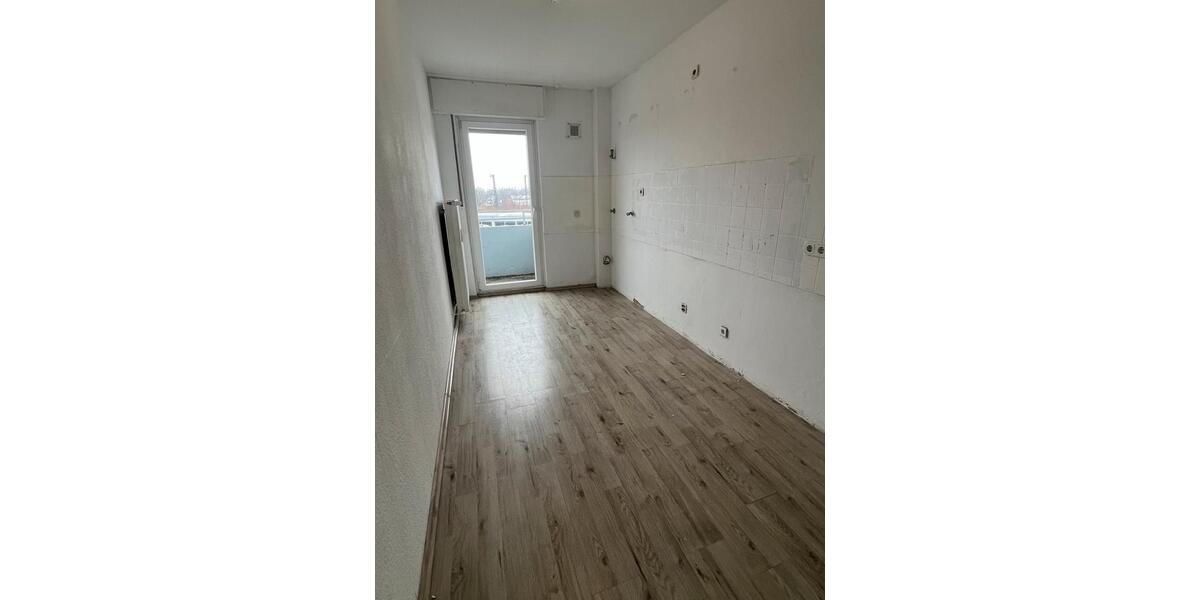 Etagenwohnung Oberhausen - 2 Zimmer, 67 m&sup2;, 495&euro; | Angebot:25103860