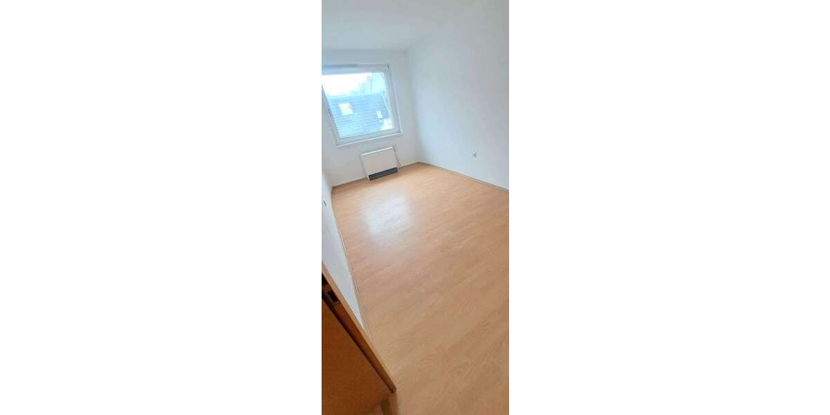 Etagenwohnung Essen Huttrop - 2 Zimmer, 49 m&sup2;, 490&euro; | Angebot:25904222