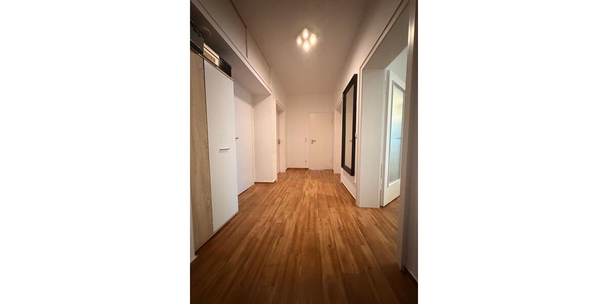 Etagenwohnung Essen Stadtbezirk IX - 3.5 Zimmer, 84 m&sup2;, 925&euro; | Angebot:25999737