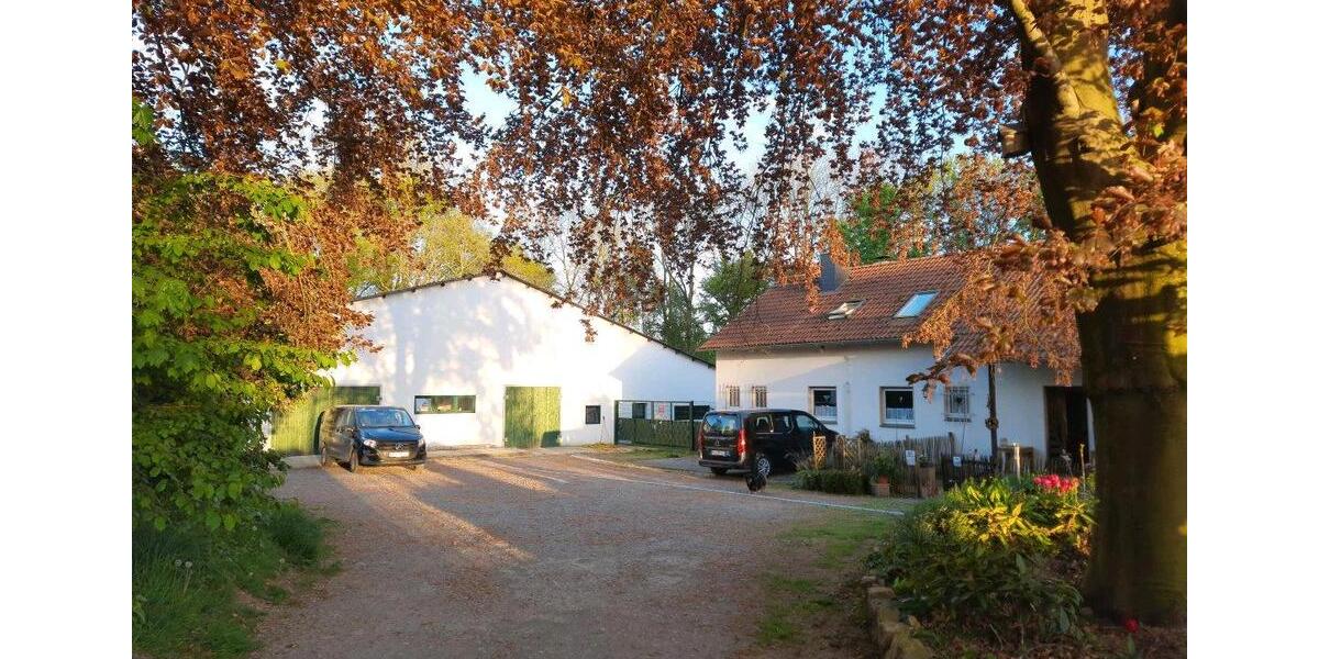Bauernhaus, Landhaus Voerde (Niederrhein) - 12 Zimmer, 156 m&sup2;, 675.000&euro; | Angebot:26635908