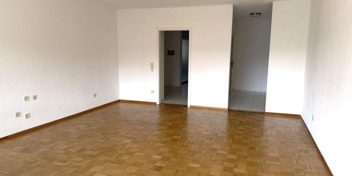 Etagenwohnung Düsseldorf Düsseltal - 2 Zimmer, 74 m&sup2;, 875&euro; | Angebot:25916628