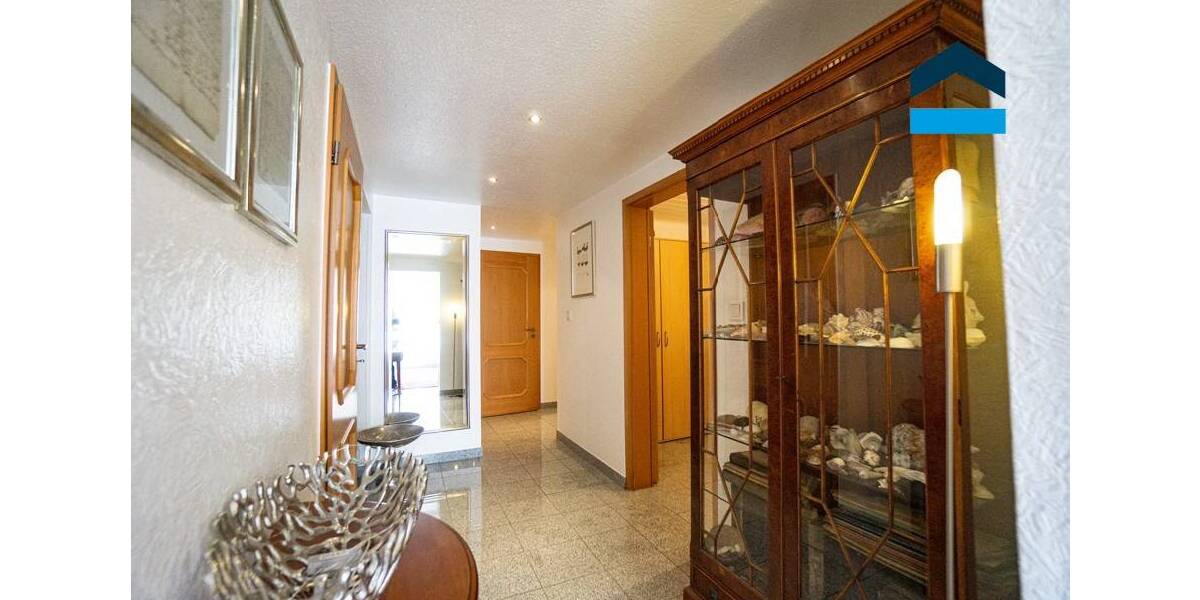 Einfamilienhaus Kamp-Lintfort Hoerstgen - 8 Zimmer, 360 m&sup2;, 790.000&euro; | Angebot:25701928