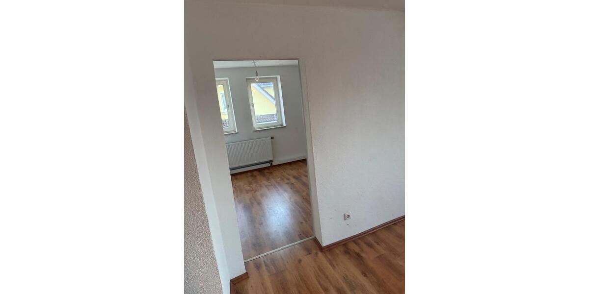 Dachgeschoßwohnung Duisburg Rheinhausen - 2 Zimmer, 55 m&sup2;, 725&euro; | Angebot:25979621