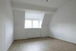 Dachgeschoßwohnung Essen Stadtbezirk III - 3 Zimmer, 78 m&sup2;, 679&euro; | Angebot:25131713