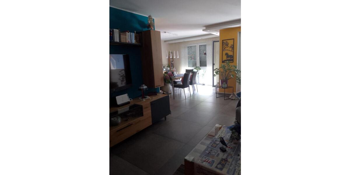 Etagenwohnung Duisburg Rheinhausen - 3 Zimmer, 94 m&sup2;, 1.146&euro; | Angebot:25176292