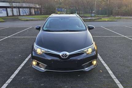 Toyota Auris 165.000 km 7.000 &euro; Essen 45279