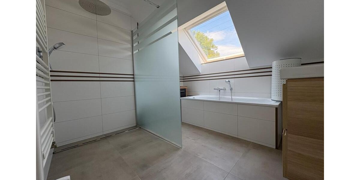 Etagenwohnung Xanten - 3 Zimmer, 89 m&sup2;, 1.160&euro; | Angebot:26552502