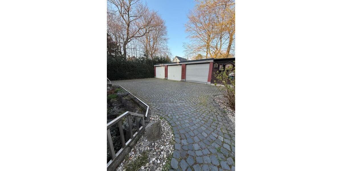 Etagenwohnung Dinslaken Hiesfeld - 3 Zimmer, 81 m&sup2;, 219.000&euro; | Angebot:26023908