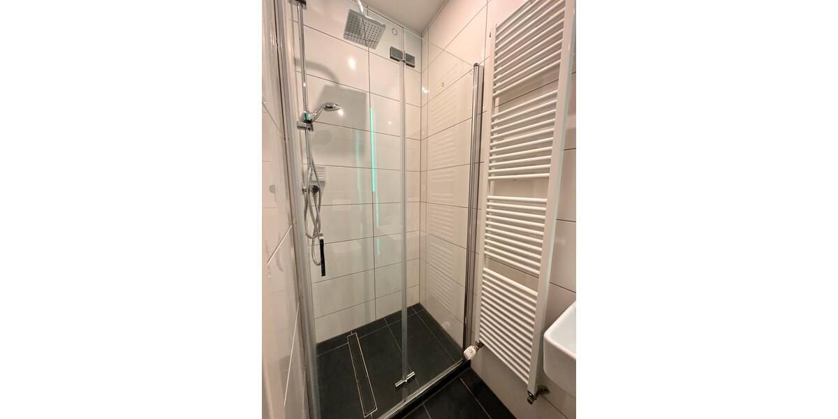 Etagenwohnung Düsseldorf Oberbilk - 2 Zimmer, 36 m&sup2;, 820&euro; | Angebot:26614532