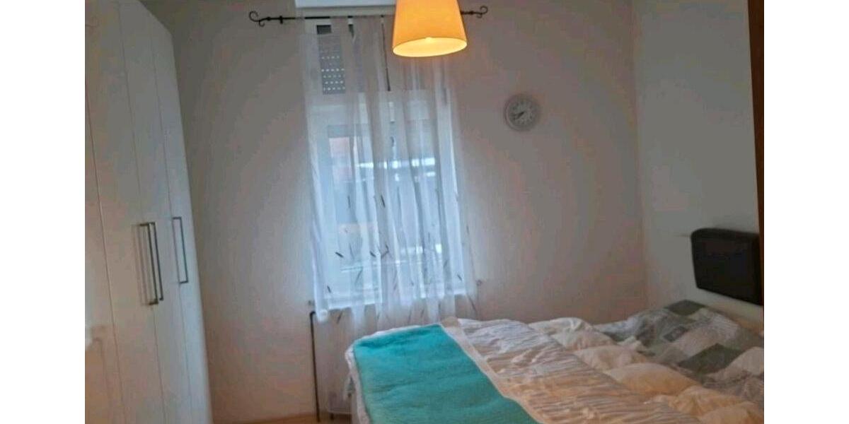 Erdgeschoßwohnung Essen Stadtbezirk VI - 1 Zimmer, 43 m&sup2;, 450&euro; | Angebot:25404233