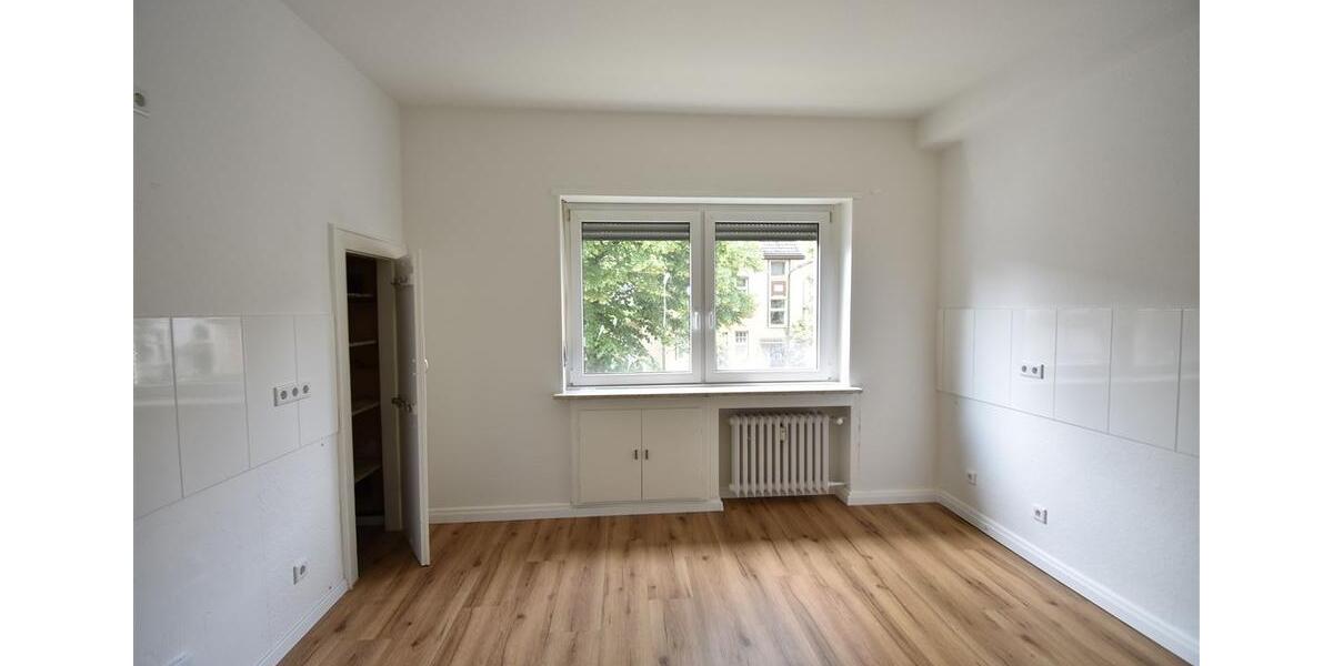 Etagenwohnung Düsseldorf Niederkassel - 2 Zimmer, 75 m&sup2;, 1.350&euro; | Angebot:22440568