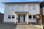 Einfamilienhaus Kaarst - 7.5 Zimmer, 241 m&sup2;, 2.900&euro; | Angebot:26634663