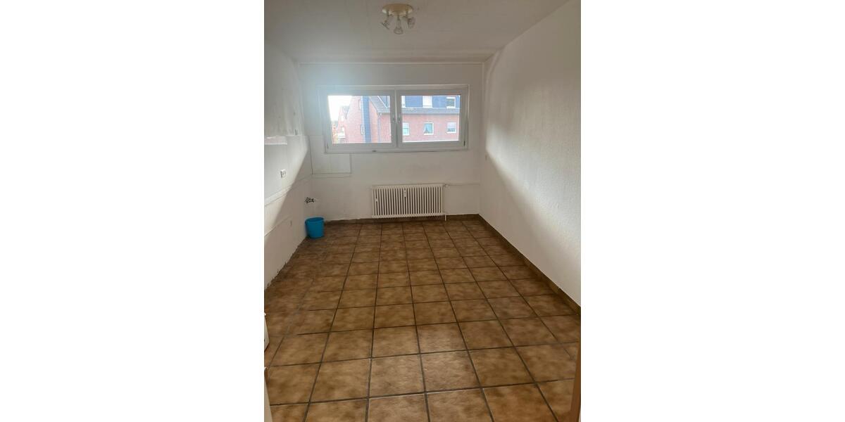 Etagenwohnung Dinslaken Lohberg - 1 Zimmer, 74 m&sup2;, 900&euro; | Angebot:26234608