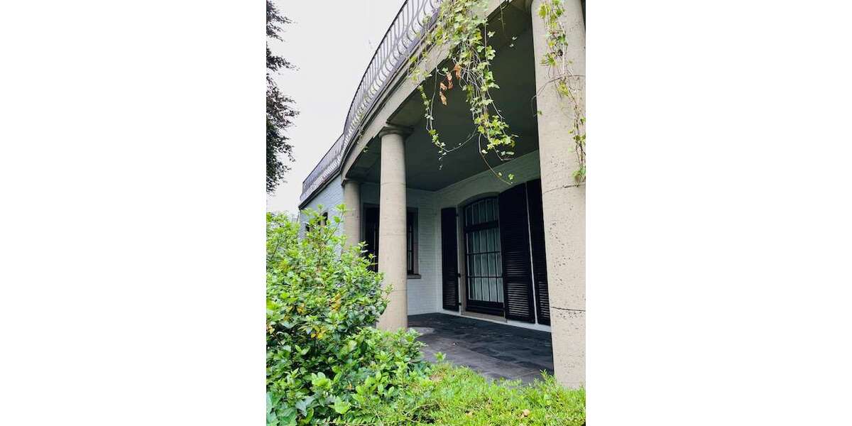 Einfamilienhaus Krefeld Bockum - 13 Zimmer, 650 m&sup2;, 2.400.000&euro; | Angebot:25812484