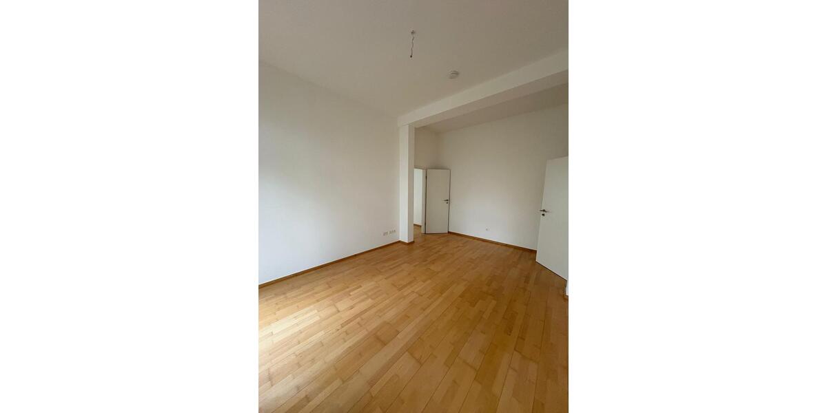 Etagenwohnung Wesel Fusternberg - 4 Zimmer, 127 m&sup2;, 1.300&euro; | Angebot:25792031