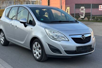 Opel Meriva 210.000 km 3.990 &euro; Neuss 41460