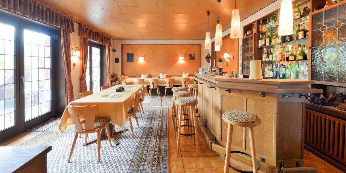 Einfamilienhaus Moers Vennikel - 9 Zimmer, 319 m&sup2;, 699.000&euro; | Angebot:25799166