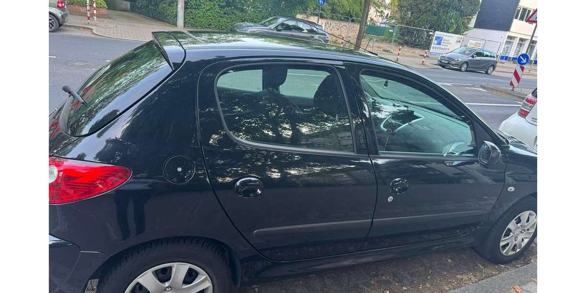 Peugeot 206 130.000 km 2.400 &euro; Düsseldorf, Stadt 40627