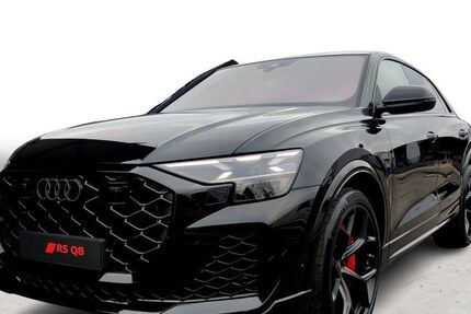 Audi RSQ8 2.000 km 152.880 &euro; Moers 47441