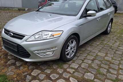Ford Mondeo 261.000 km 2.750 &euro; Mülheim 45473