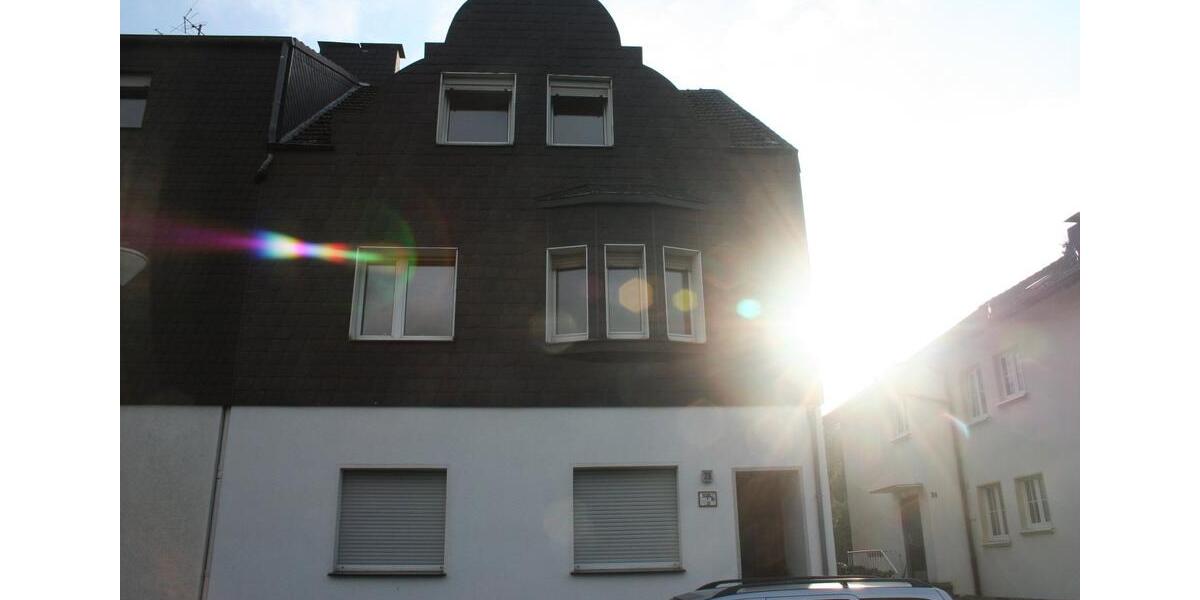 Dachgeschoßwohnung Dinslaken - 2 Zimmer, 52 m&sup2;, 350&euro; | Angebot:25235936