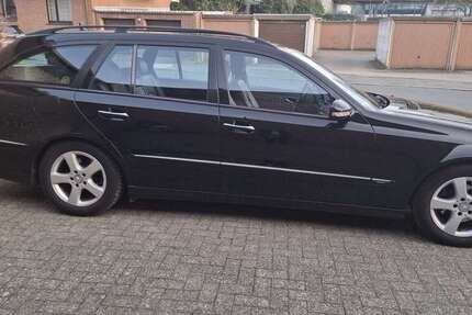 Mercedes-Benz 220 300.000 km 3.900 &euro; Wesel 46483